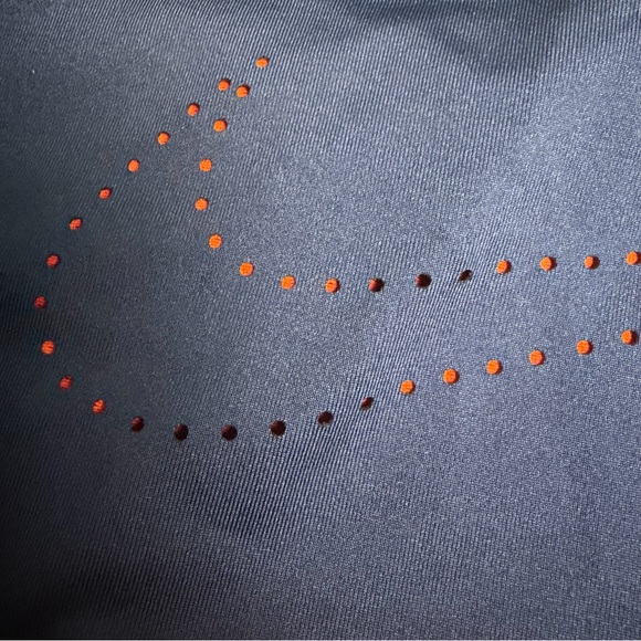 Nike Training Pro Classic Cooling Support Bra - Picture 2 of 7